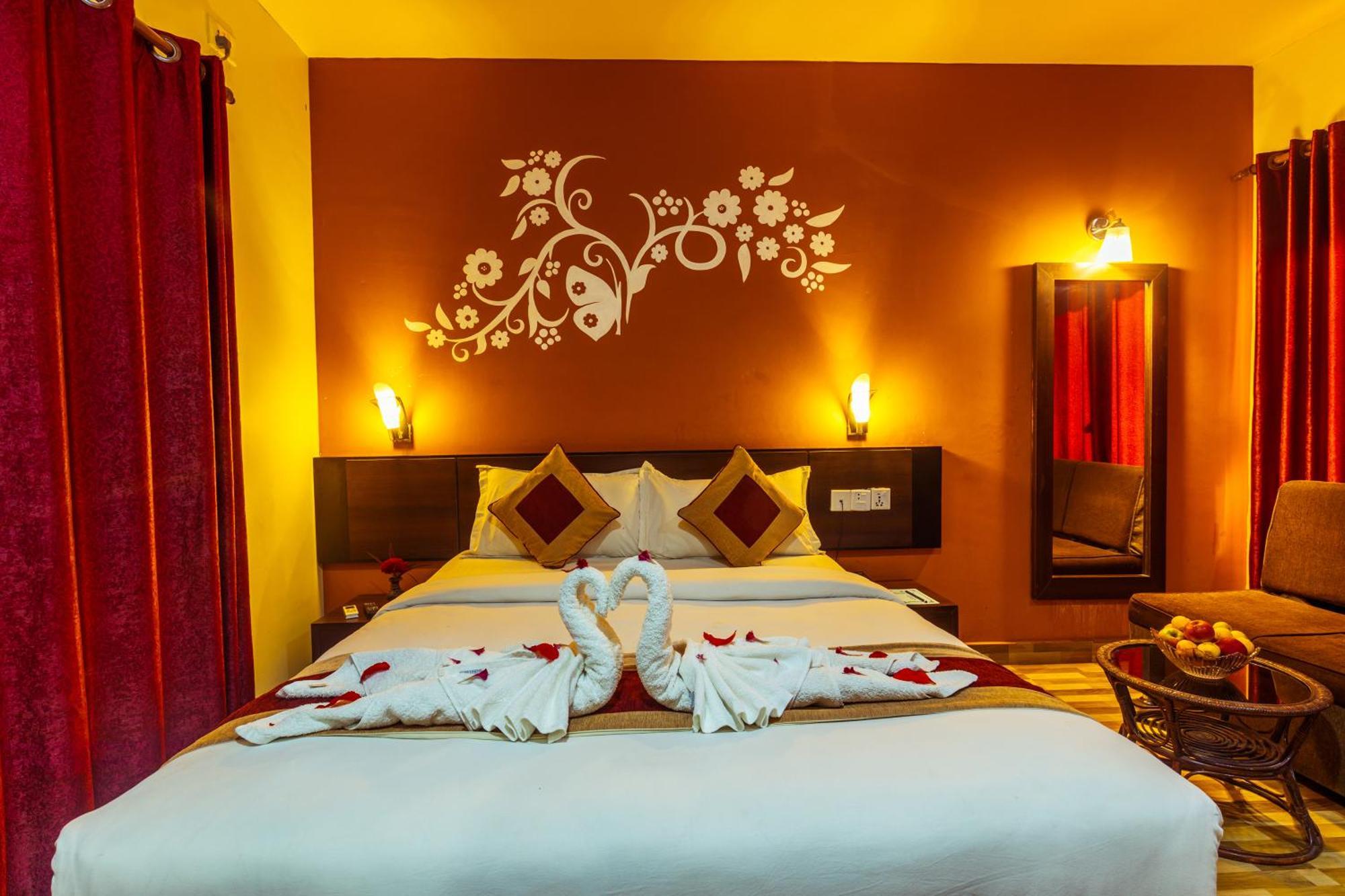Vision Safari Pvt Ltd Hotel Sauraha Luaran gambar