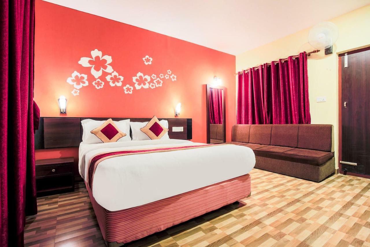 Vision Safari Pvt Ltd Hotel Sauraha Luaran gambar